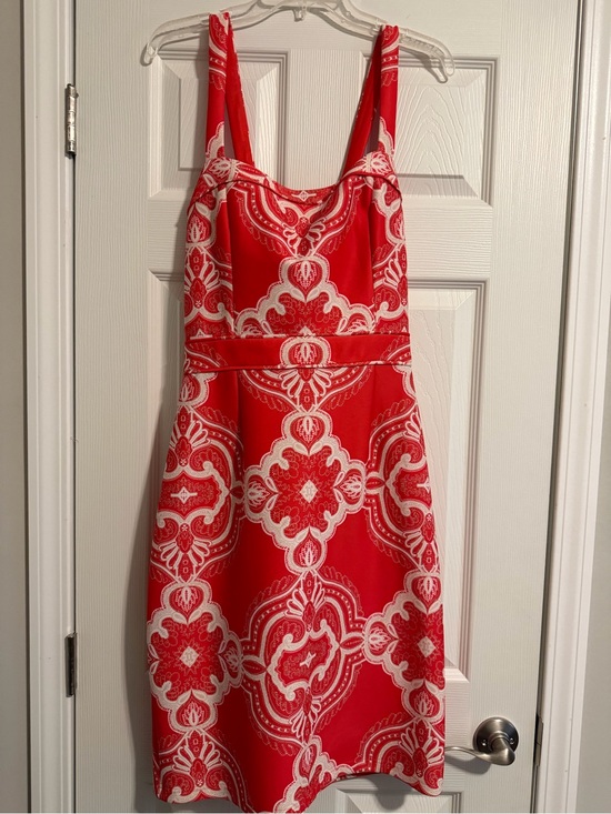 Adrianna Papell Dresses & Skirts - Adrianna Papell Red and White Midi Dress with Ornate Print